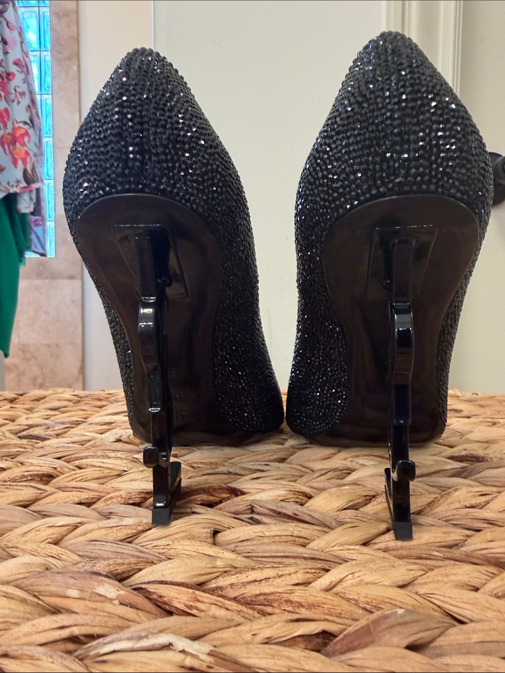 Authentic Saint Laurent Black Crystal Pointed Toe Pumps - Picture 3 of 6